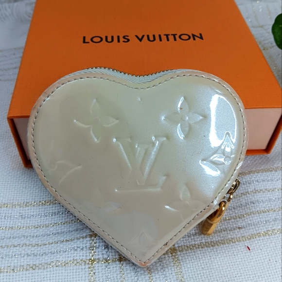 LOUIS VUITTON Monogram Vernis Portomone Cool Coin Purse Heart Case M91479 - Picture 5 of 17